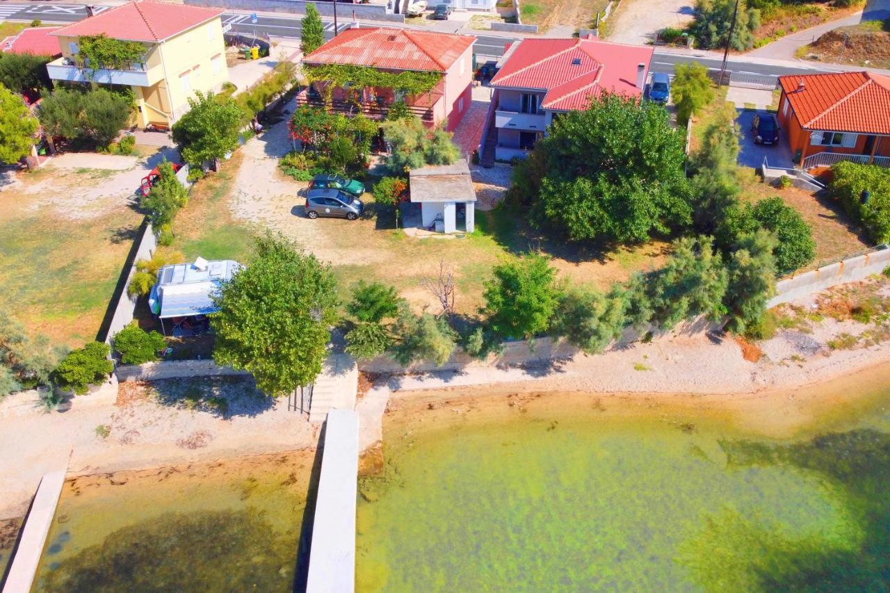 Dubravka Apartamento Dinjiška Exterior foto